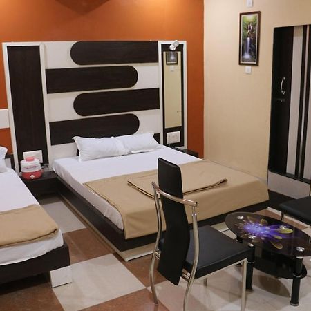 Golden Paying Guest House Diu Esterno foto